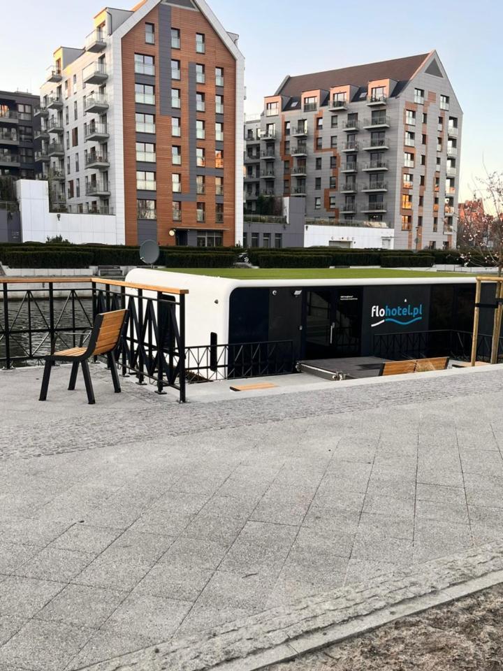 Dom Na Wodzie - Flohotel Gdańsk Eksteriør bilde